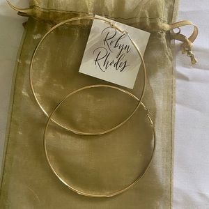 Robyn Rhodes 4” gold hoop earrings